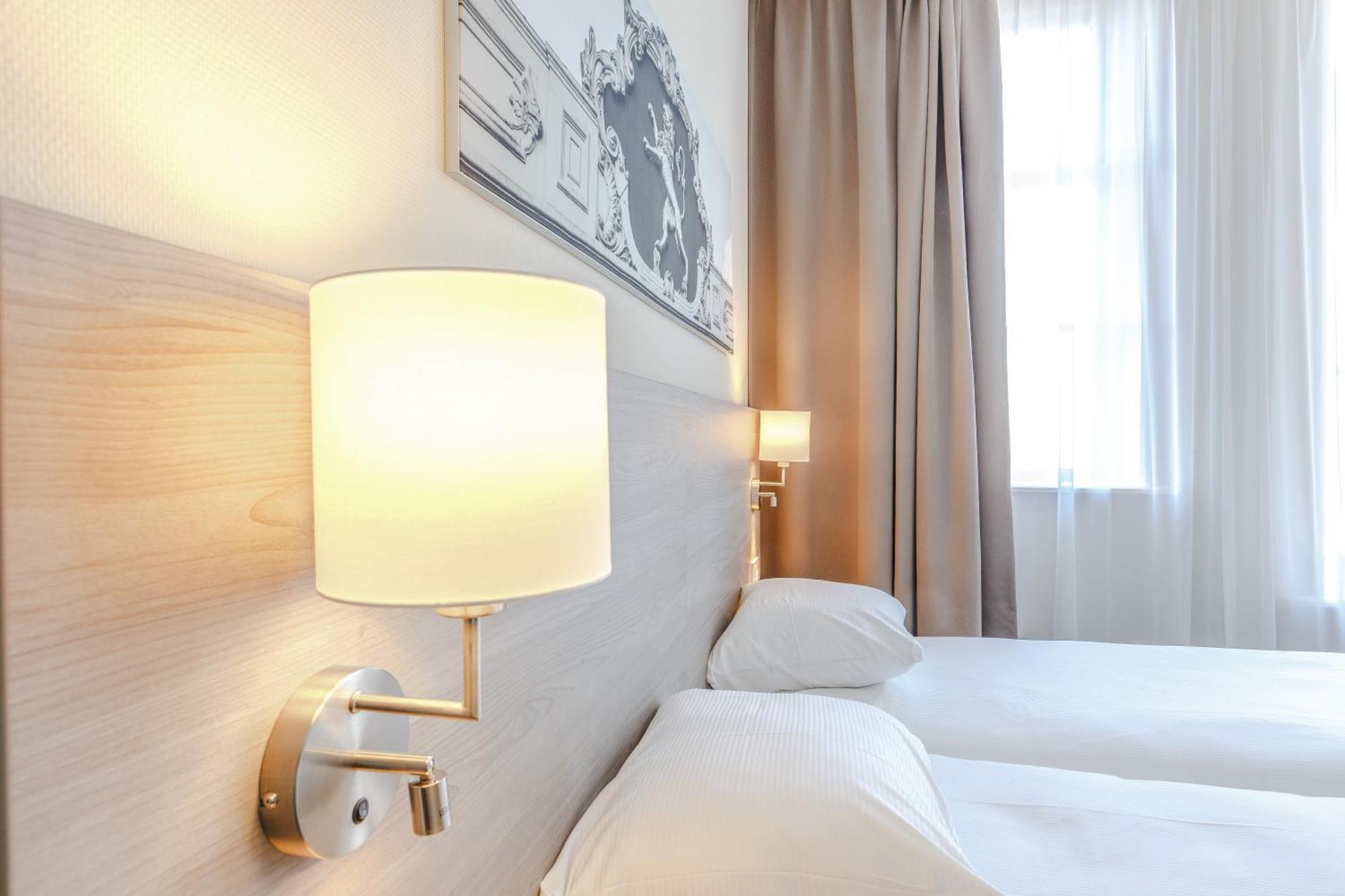 Fletcher Hotel Paleis Stadhouderlijk Hof Leeuwarden Zewnętrze zdjęcie